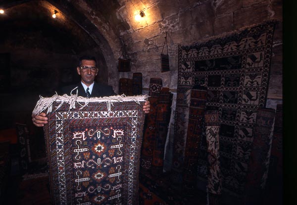 Carpet salesman, Baku, Azerbaijan © Jos Verhoogen, 2001